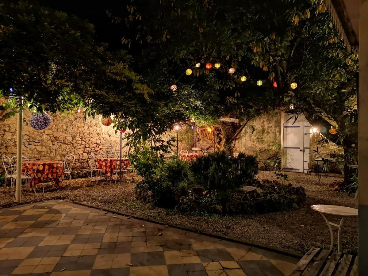 La Roseraie Lodève Esterno foto